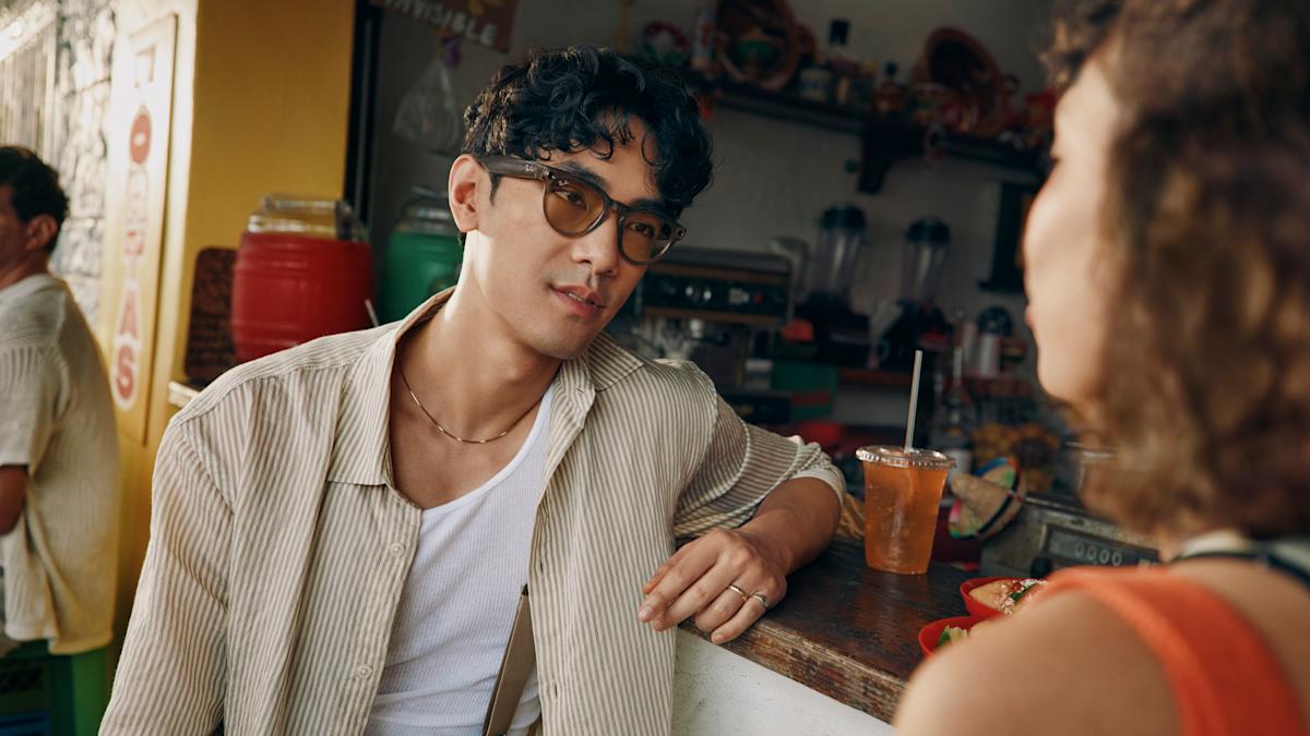 Meta is bringing smart glasses live translation and AI to more people