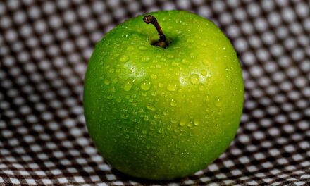 Apple CarPlay Rolls Out Popular Feature Ahead of Android Auto