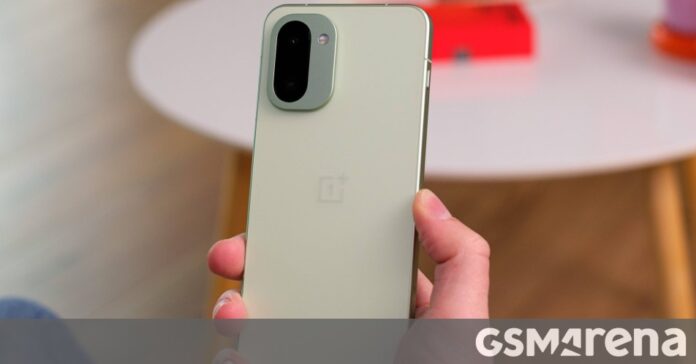 OnePlus defies RAM crisis, offers the 15R with more memory