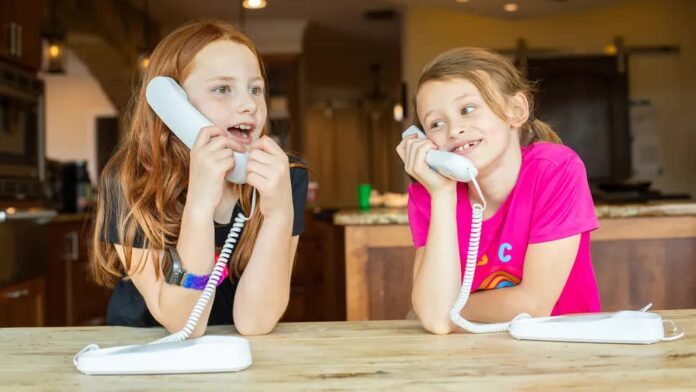 This retro-style home phone lets kids call friends without apps, browsers, or social media