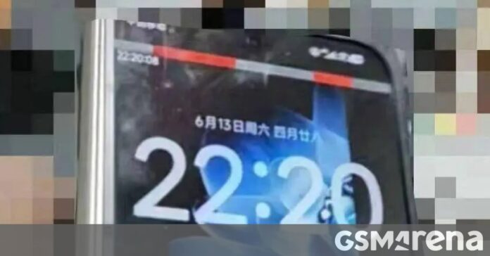 Xiaomi Mix Fold 5 spotted in the wild running HyperOS 4